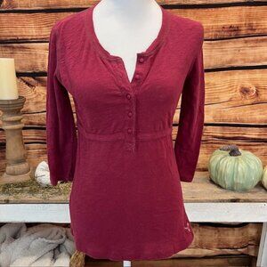 American Eagle Women's Long Sleeved Wine Colored Top Size M